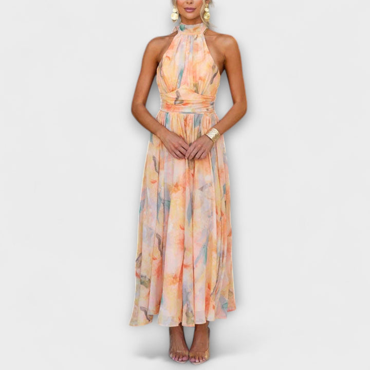 Vestido Longo com Estampa Aquarela e Gola Halter