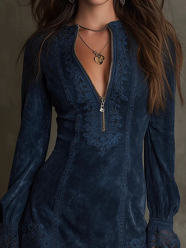 Deliane | Figure-Hugging Suede Dress with Delicate Lace