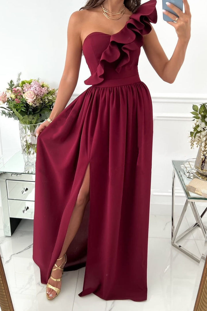 Vestido Feminino de Um Ombro Só com Babado e Fenda