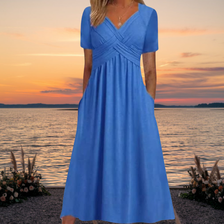 Selina | Timeless Dress with Elegant Cut