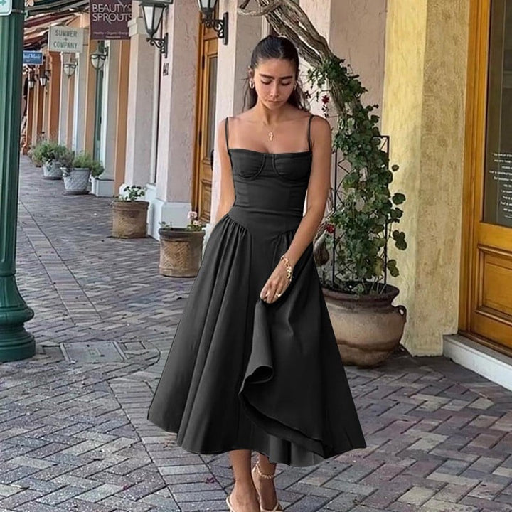 Elegantes Midikleid für Damen mit Spaghettiträgern und ausgestelltem Rock