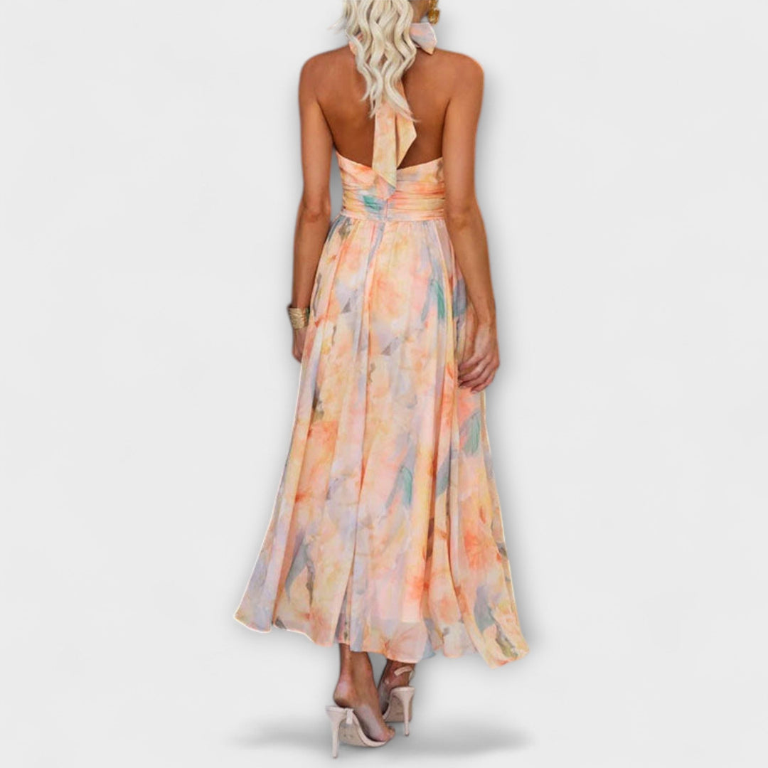 Vestido Longo com Estampa Aquarela e Gola Halter