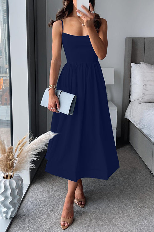 Vestido midi feminino elegante sem mangas com alças finas