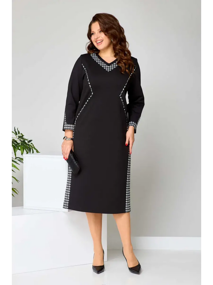 Women's midi dress | elegant with a V-neck