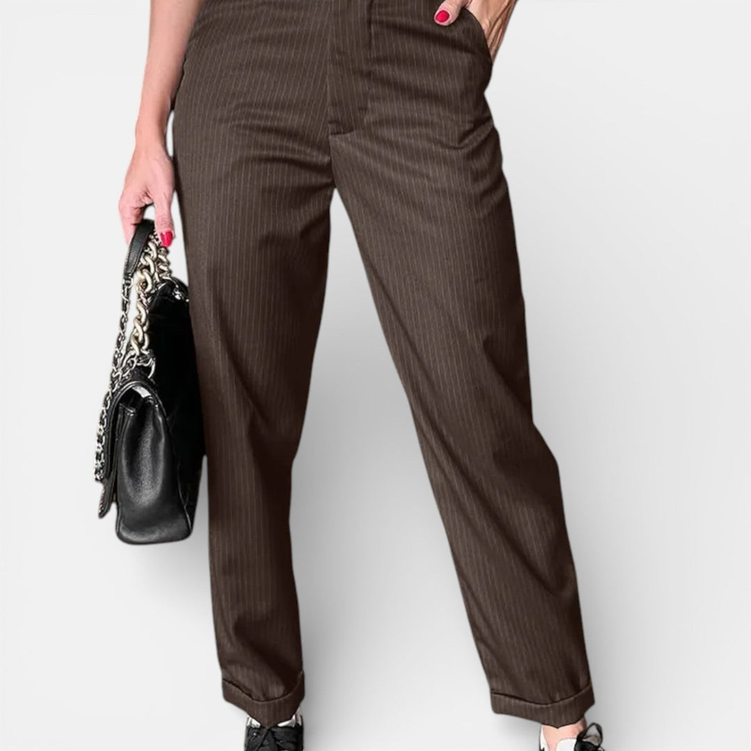 MATHILDA | PANTALON ÉLÉGANT ET FLATTEUR AVEC RAYURES