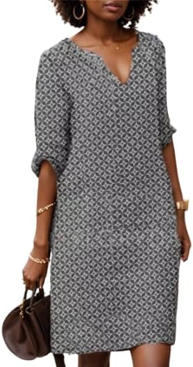 Vestido feminino com decote em V, caimento relaxado e comprimento até o joelho