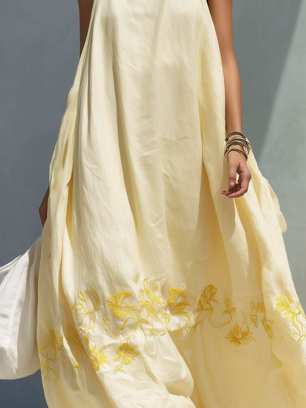 Women's Bright Yellow Woven Round Neck Sleeveless Embroidered Loose-fitting Long Dress With Resort Style