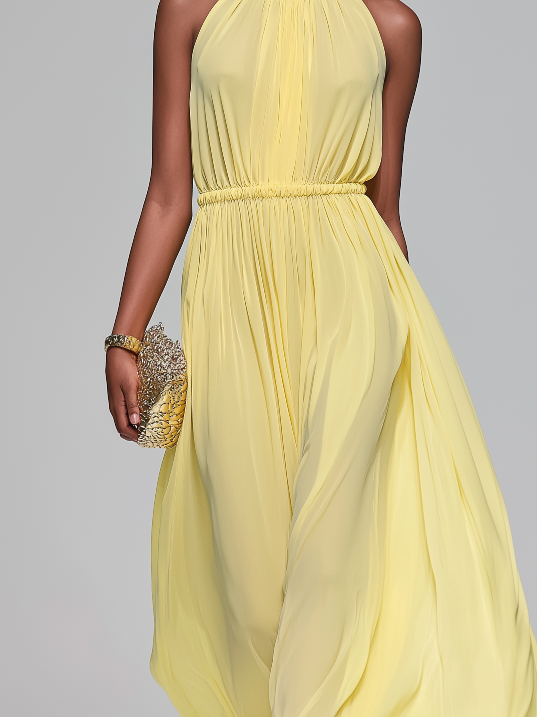 Robe longue élégante jaune clair en chiffon pour femme avec col rond et sans manches