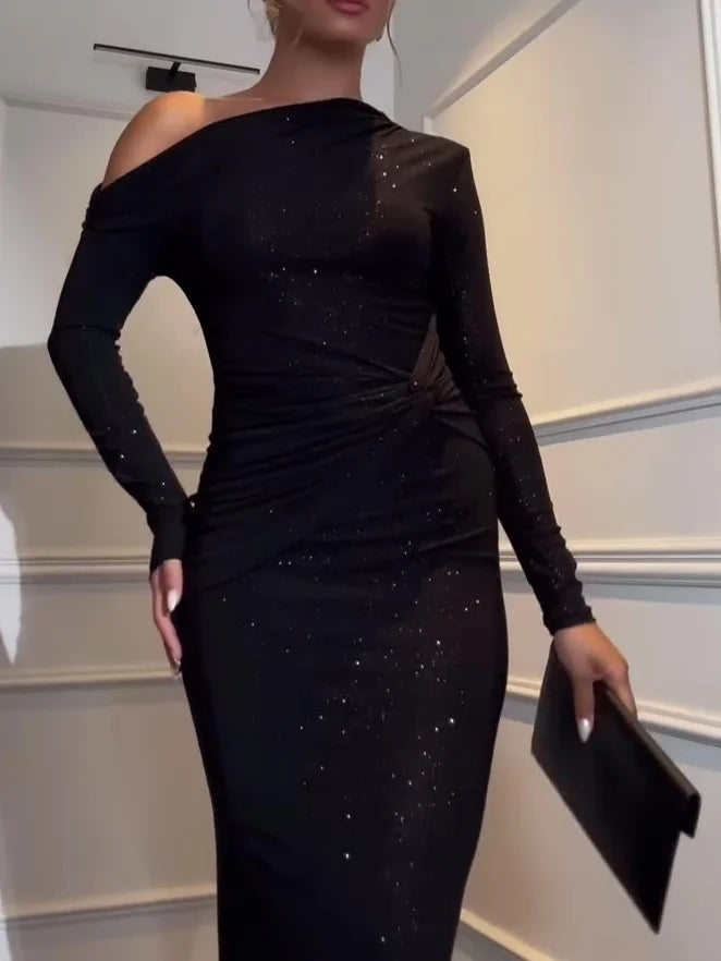 Robe de soirée pour femme | ajustée, asymétrique avec brillance