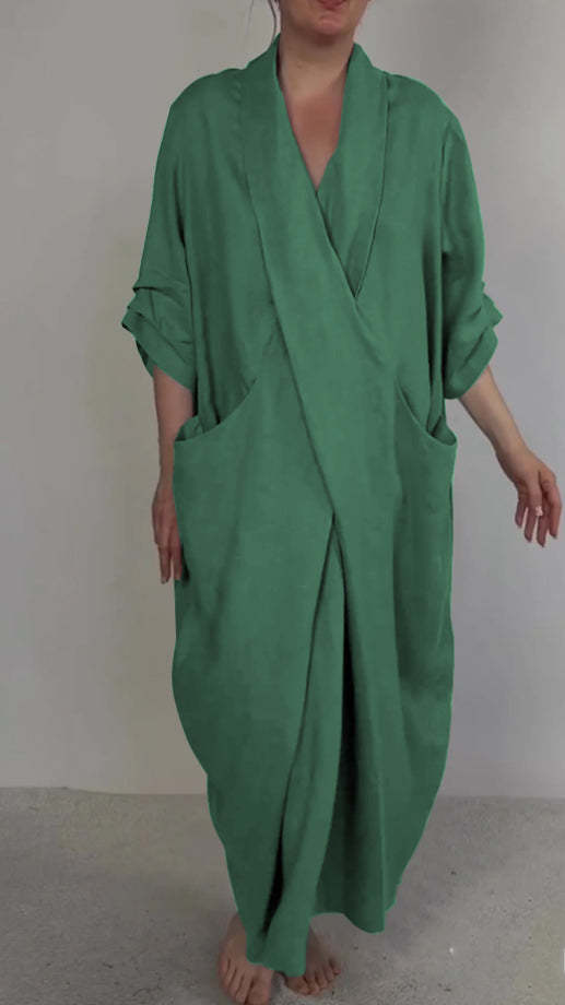 Aiya | elegantní minimalistické šaty s kapsou a výstřihem do V