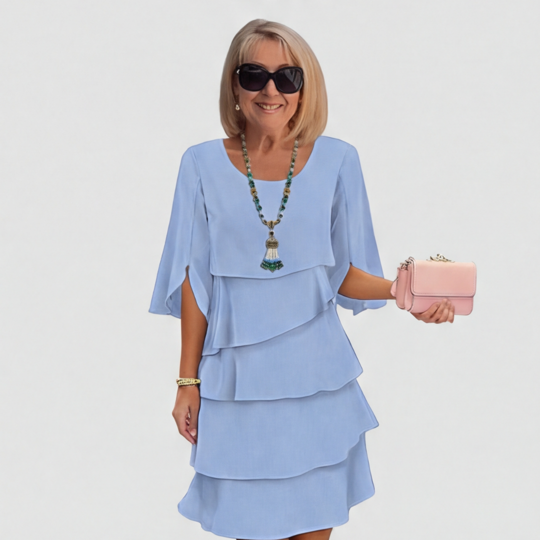 Vestido Feminino com Babados e Mangas Três Quartos