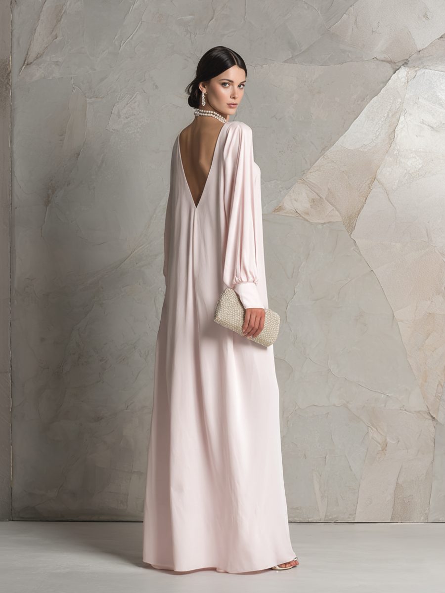 Vestido maxi feminino rosa claro com decote barco, mangas longas e costas abertas