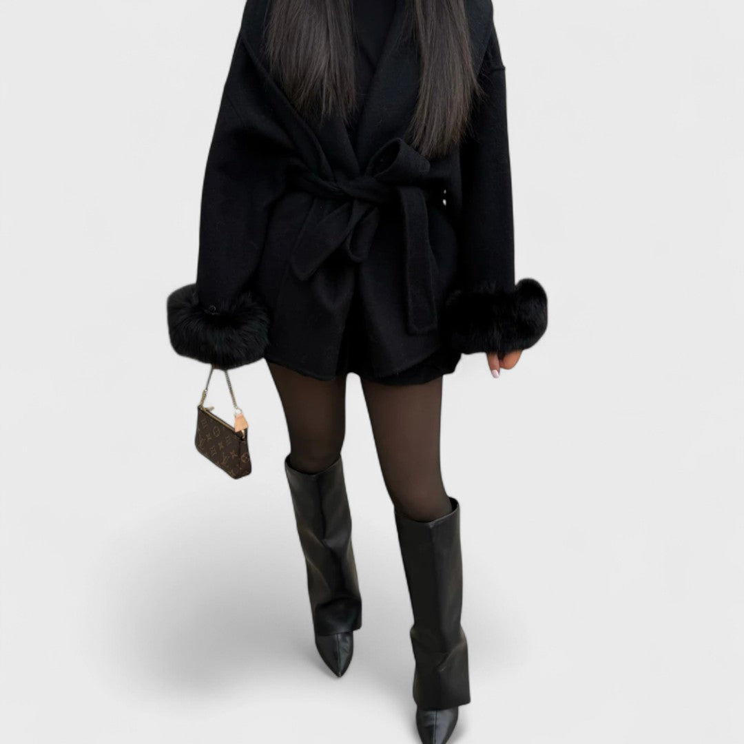 Woolcat – Manteau élégant avec détails en fourrure
