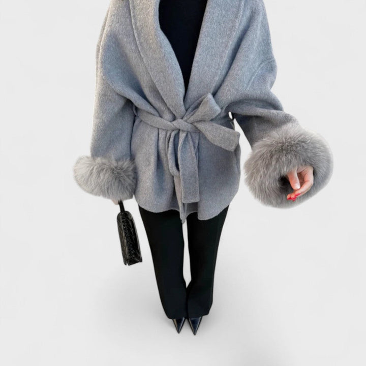 Woolcat – Manteau élégant avec détails en fourrure