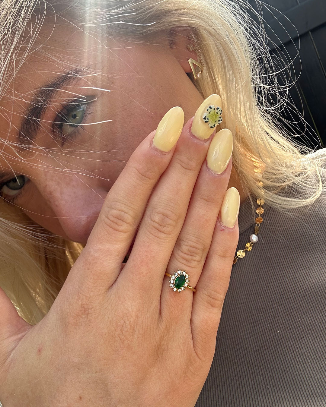 Amaryelle | Bague en zirconium vert en or 18 carats