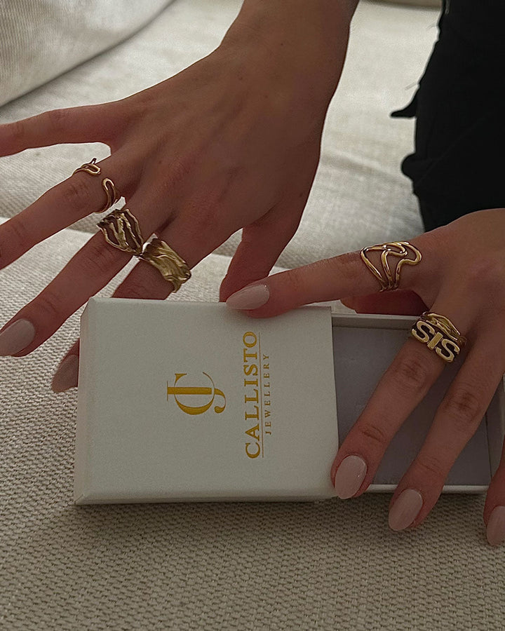 Jaylinette | Großer Ring 18 Karat Gold