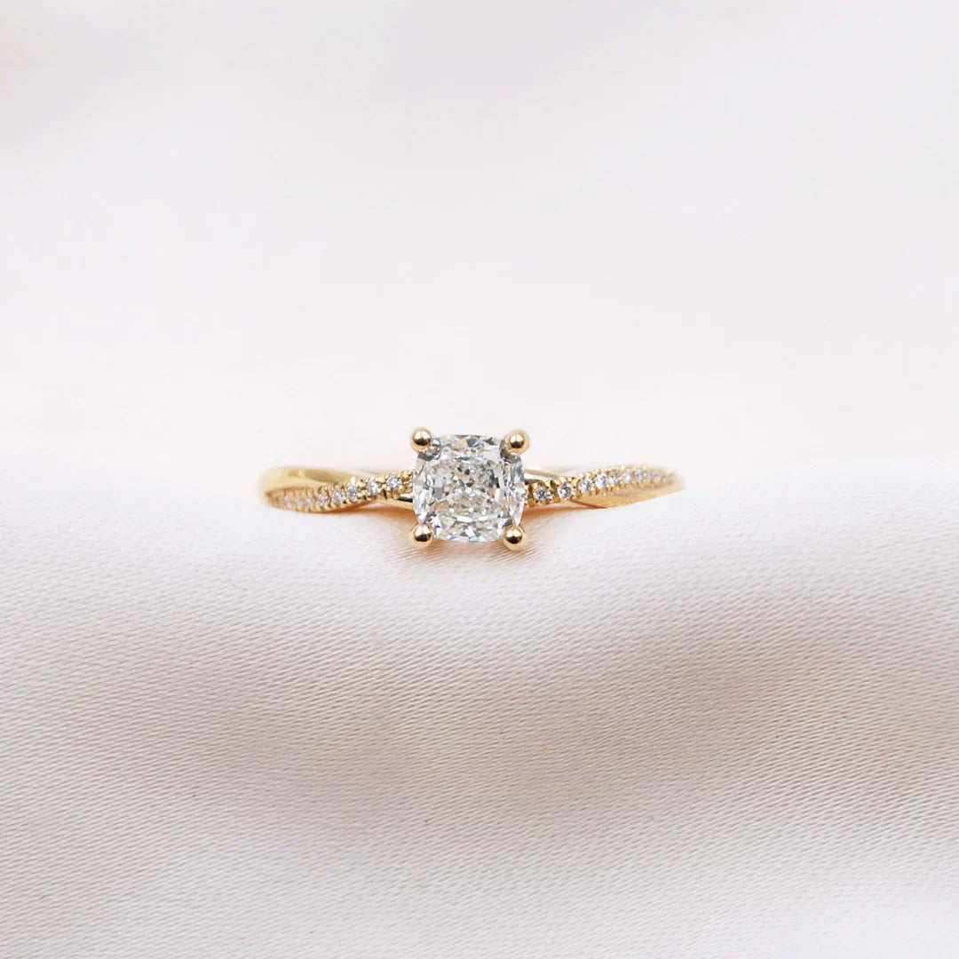 Ysmaryelle | Bague en or 18 carats