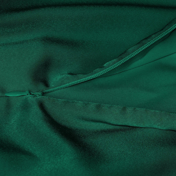 Rochelle | Vestido satinado femenino con cuello halter