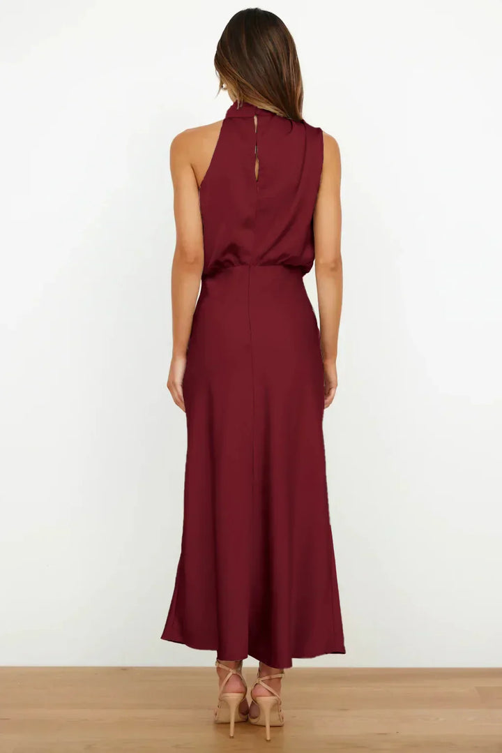 Rochelle | Vestido satinado femenino con cuello halter