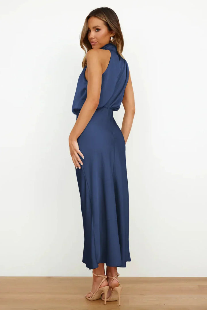 Rochelle | Vestido satinado femenino con cuello halter