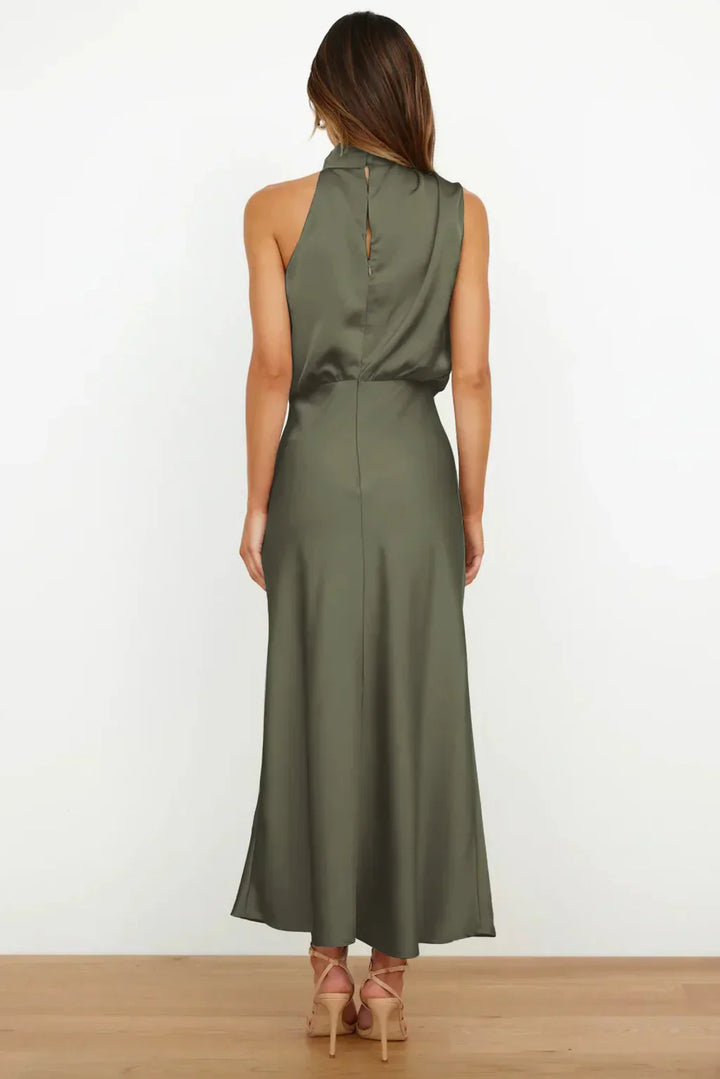 Rochelle | Vestido satinado femenino con cuello halter