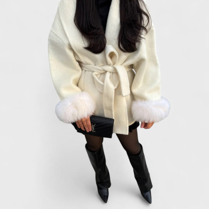 Woolcat – Manteau élégant avec détails en fourrure