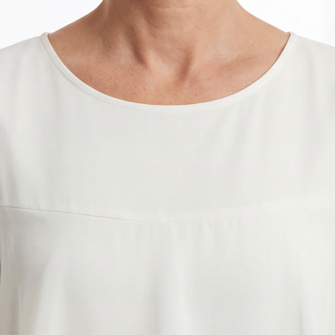 Vestido Feminino com Babados e Mangas Três Quartos