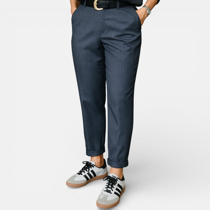 MATHILDA | PANTALON ÉLÉGANT ET FLATTEUR AVEC RAYURES
