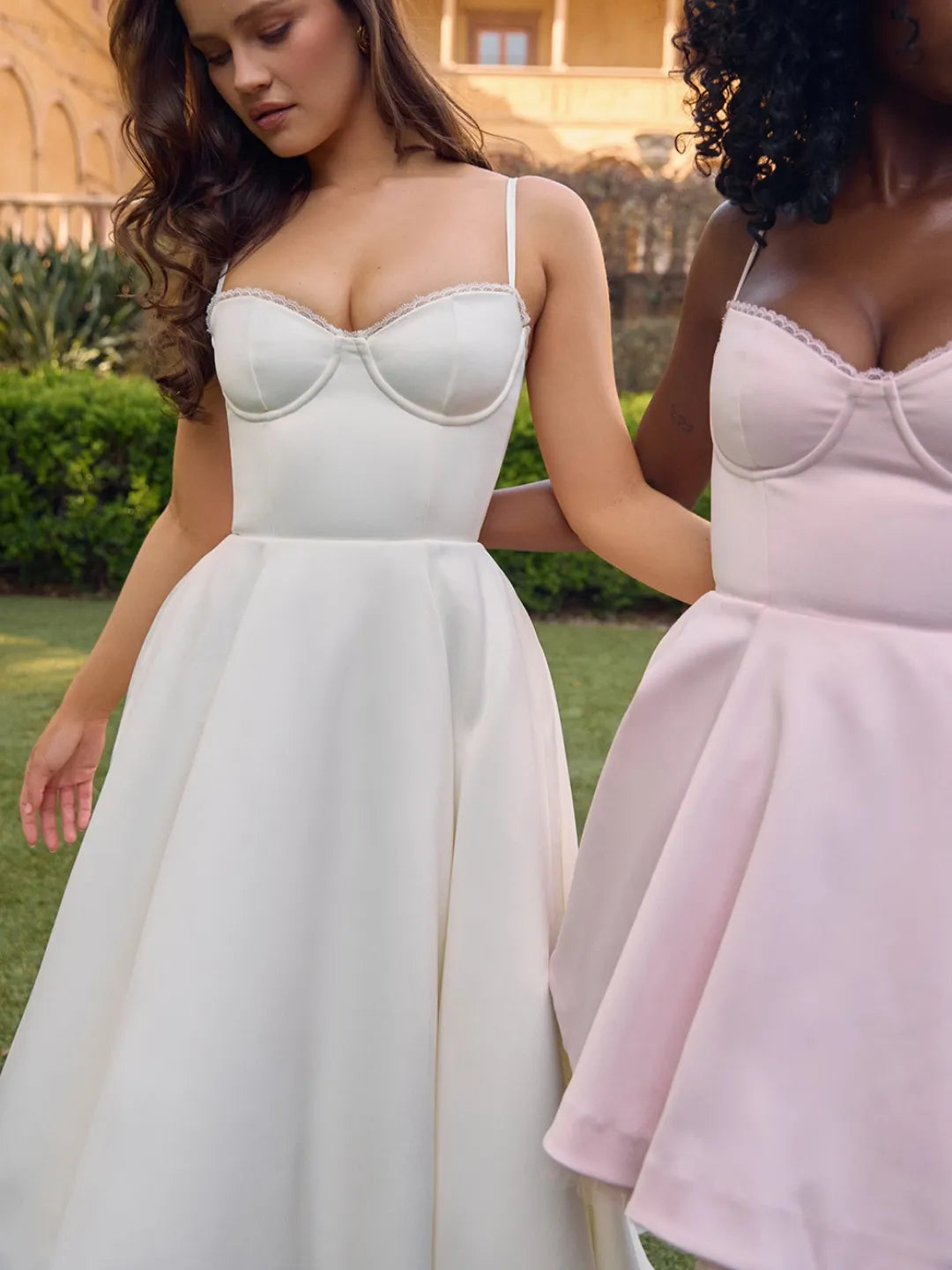 Addison | robe midi décontractée à double couche pour tous les jours