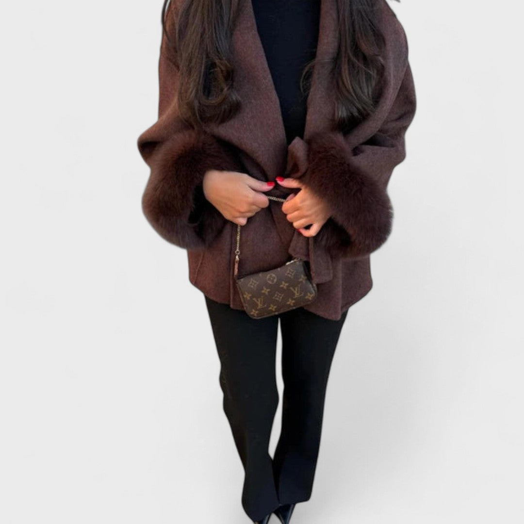 Woolcat – Manteau élégant avec détails en fourrure