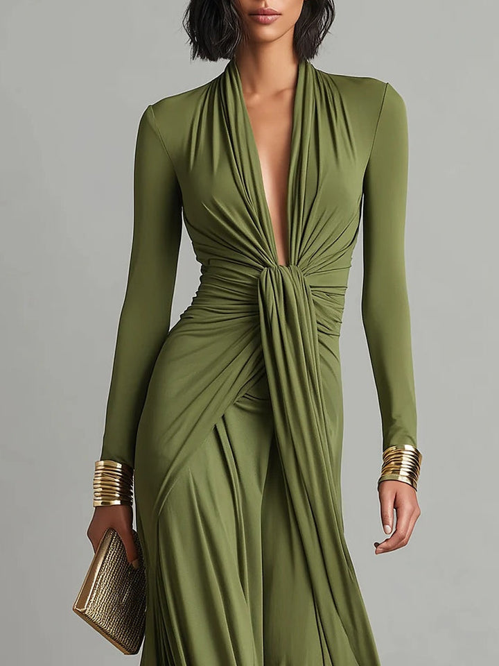 Maxie | Glamorous maxi dress with a deep V-neckline and pleating