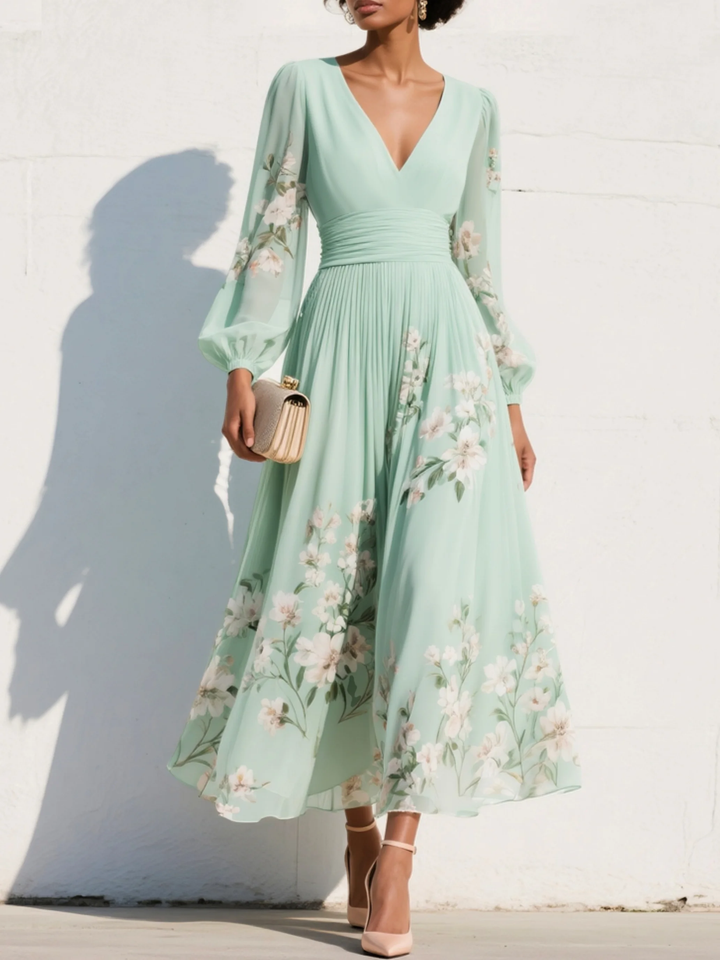 Vestido Midi Plisado de Chifón con Estampado Floral y Cuello de Pico Verde Claro