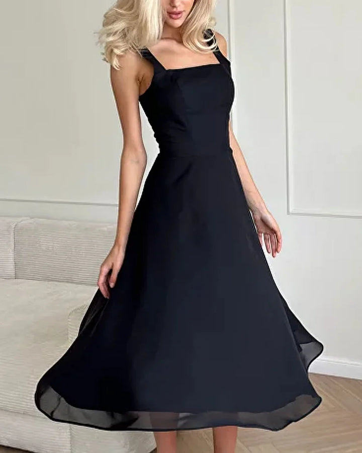 Robe midi élégante à col carré pour femme
