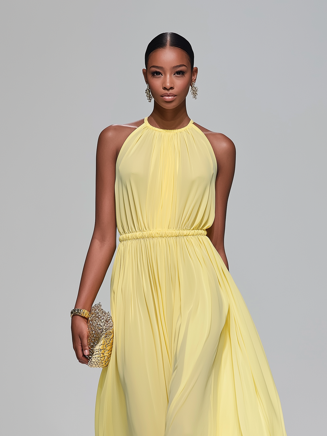 Robe longue élégante jaune clair en chiffon pour femme avec col rond et sans manches