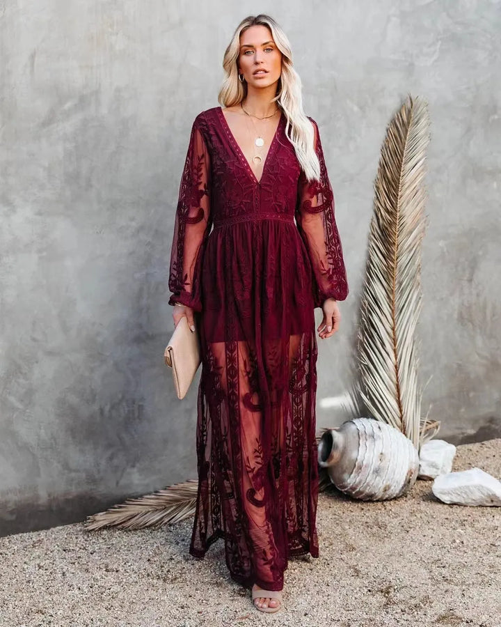 Vestido Longo Feminino com Renda e Decote V