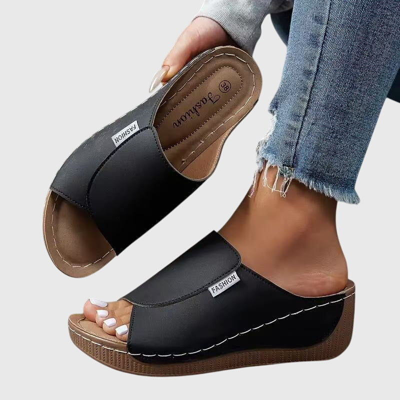 Esther™ | Sandali ortopedici alla moda
