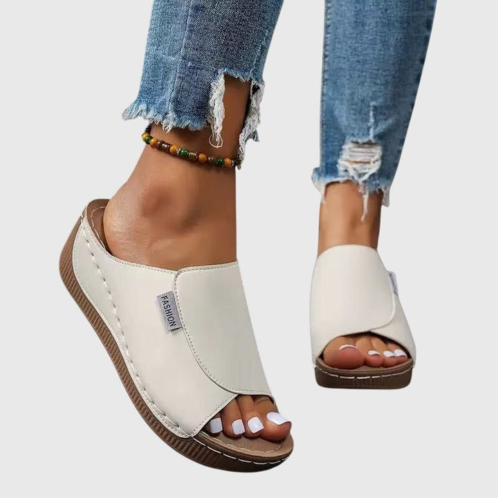 Esther™ | Sandali ortopedici alla moda