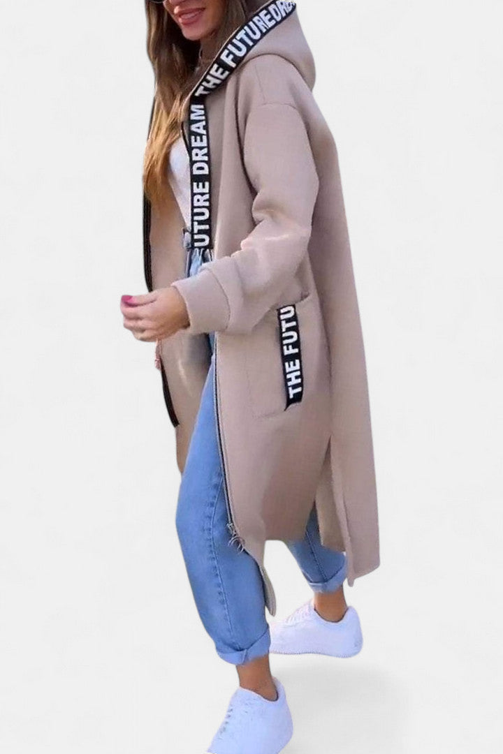 Manteau long élégant avec capuche