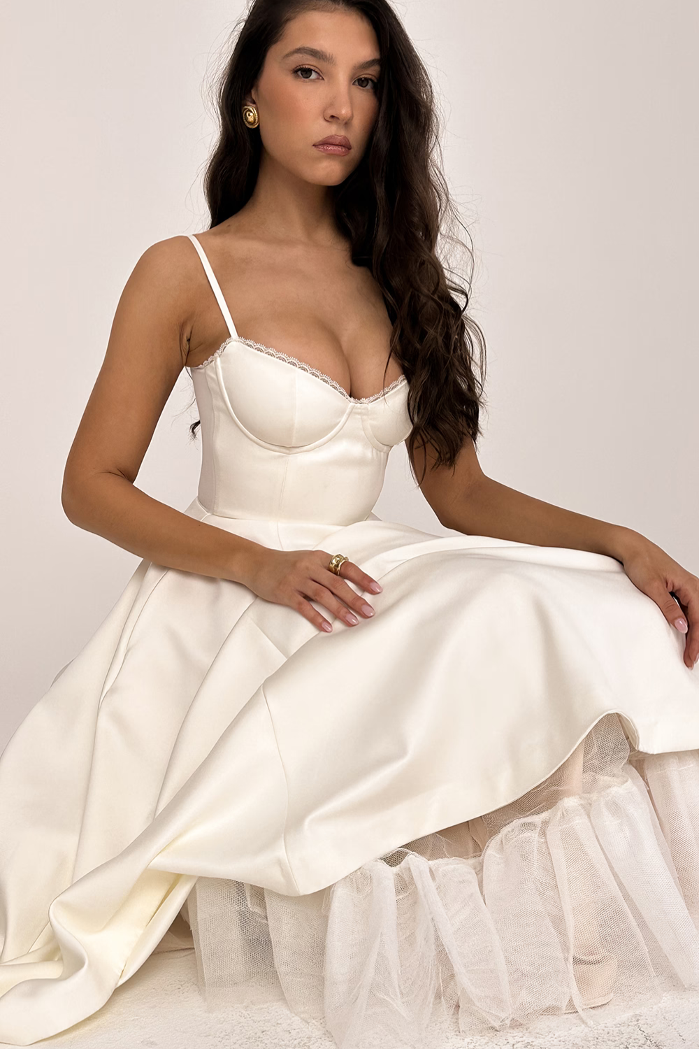 Addison | robe midi décontractée à double couche pour tous les jours