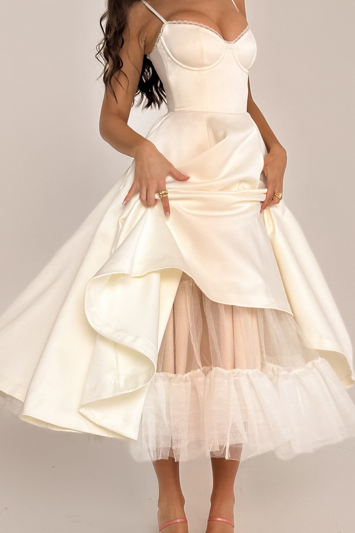 Addison | robe midi décontractée à double couche pour tous les jours