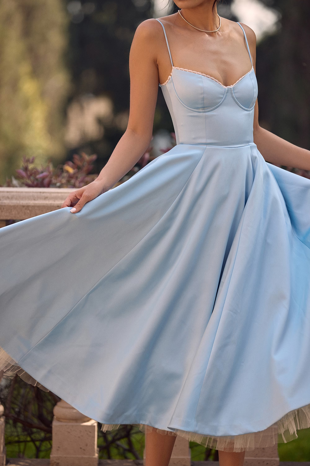 Addison | robe midi décontractée à double couche pour tous les jours