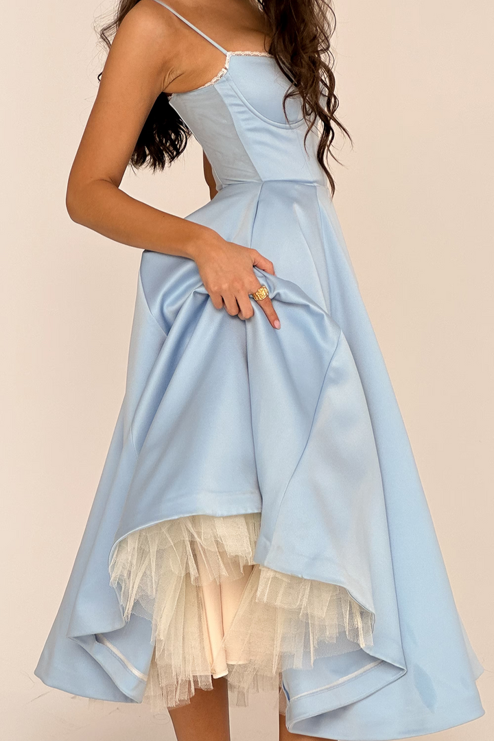 Addison | robe midi décontractée à double couche pour tous les jours
